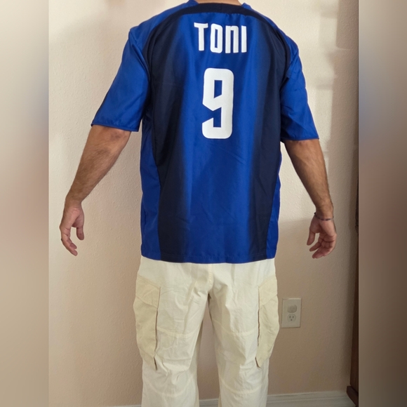 Vintage Men's Italy Soccer Jersey Luca Toni - Picture 9 of 10